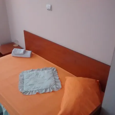 Hotel Hit 2*